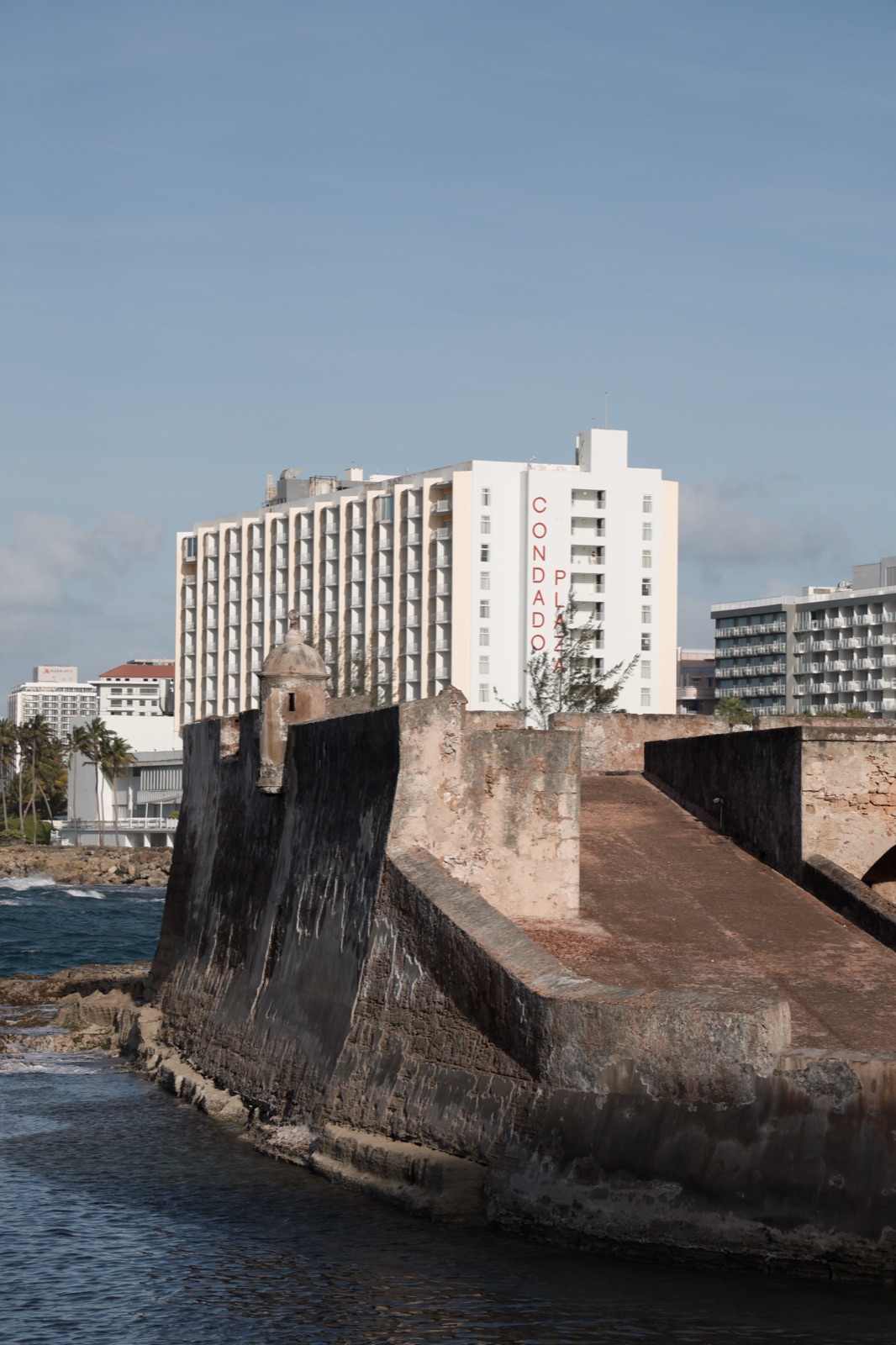 Coastal architecture and shoreline
