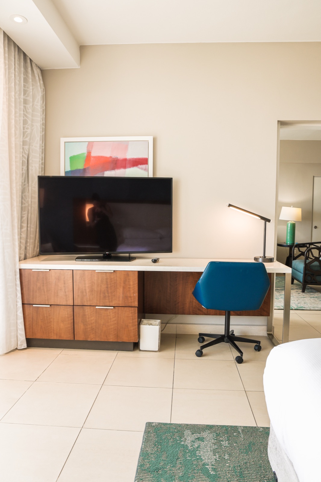 In-room workspace